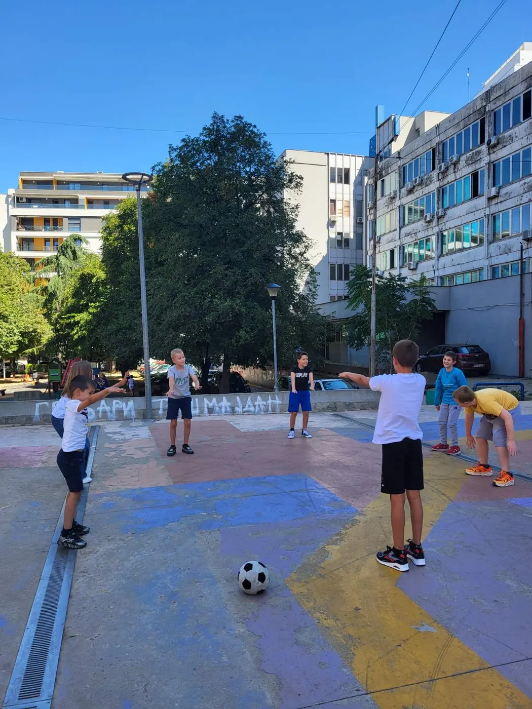 Deca učestvuju u aktivnosti produženog boravka